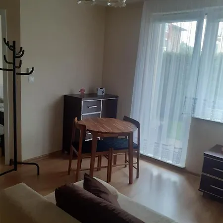 Sloneczny Z Malym Ogrodkiem Apartmán