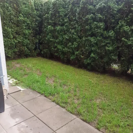 Apartmán Sloneczny Z Malym Ogrodkiem *