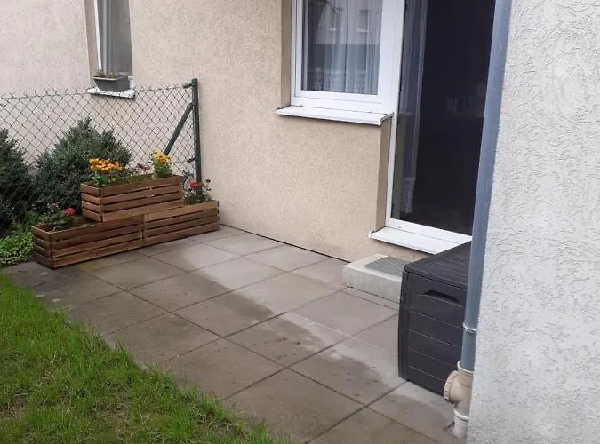 Sloneczny Z Malym Ogrodkiem דירה